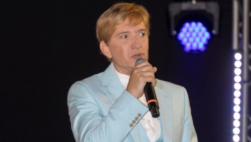 Μάκης Δελαπόρτας: «Δεν με πρόσεξαν στο χειρουργείο, μου άφησαν ανοιχτά τα μάτια»