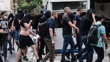 Νέα Φιλαδέλφεια - Στη φυλακή και οι 105 κατηγορούμενοι χούλιγκαν για τη δολοφονία του Μιχάλη