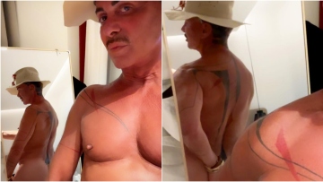 Λάκης Γαβαλάς: Γυμνός στον καθρέφτη ο σχεδιαστής - Οι φωτογραφίες που ανάρτησε