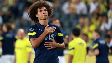 Παναθηναϊκός: Απόψε στην Αθήνα ο Αράο για να «κλείσει» στο «τριφύλλι»