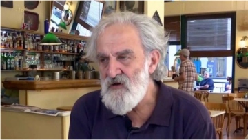 Δημήτρης Καταλειφός: «Δεν μου αρέσει που η Επίδαυρος φέτος έχει γίνει ένα πεδίο αντιπαραθέσεων και συγκρούσεων»