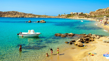 Μύκονος: Βοηθητικό σκάφος θαλαμηγού προσέκρουσε σε βραχώδη ύφαλο - Νεκρός ένας 58χρονος αλλοδαπός