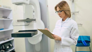 Τεχνητή Νοημοσύνη: Πόσο καλά «διαβάζει» μια μαστογραφία; Έρευνα απαντά