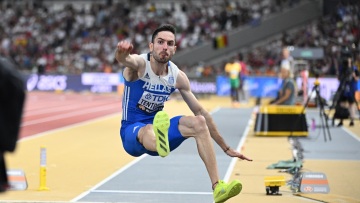 Μίλτος Τεντόγλου: Το τελευταίο άλμα του στα 8,52μ. που τον έκανε Παγκόσμιο πρωταθλητή!- Δείτε βίντεο