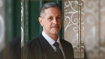 Οι Πανθέοι: Ο Αιμίλιος Χειλάκης θα υποδυθεί τον «Ανδρέα Πανθέο» στη νέα σειρά του ΣΚΑΪ