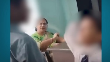 Σάλος στην Ινδία: Δασκάλα βάζει τους μαθητές της να χαστουκίζουν μουσουλμάνο συμμαθητή τους – Δείτε βίντεο