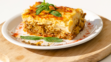 Taste Atlas: Πέντε ελληνικά πιάτα με ζυμαρικά μπήκαν «σφήνα» στο... μονοπώλιο των Ιταλών