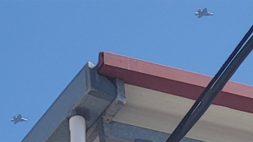 Χαμηλές πτήσεις F-35 πάνω από την Αθήνα