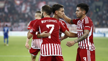 Stoiximan Super League 1, Ολυμπιακός - Λαμία 4-0: Ασταμάτητος και μόνος πρώτος! 