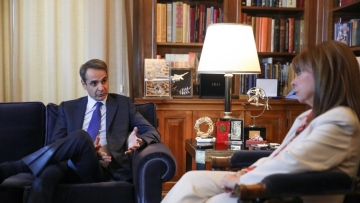 Ο Μητσοτάκης θα συναντηθεί αύριο Τρίτη με τη Σακελλαροπούλου