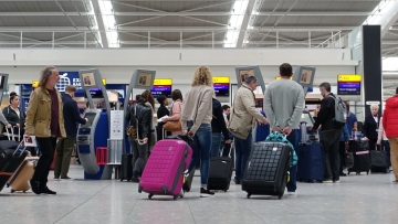 Μυστήριο με επιβάτη πτήσης που έφτασε από τη Δανία στις ΗΠΑ χωρίς εισιτήριο ή διαβατήριο