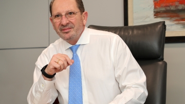 Blue Horizon: Με 29 λέξεις η ανακοίνωση της Attica Group για τον 36χρονο - Το πλοίο συνέχισε για 42 λεπτά το ταξίδι του!