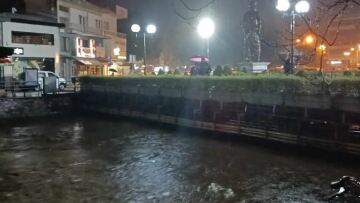 Κακοκαιρία Daniel: Μήνυμα του «112» για εκκένωση του οικισμού Νόμη στα Τρίκαλα