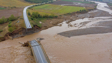 Κακοκαιρία «Daniel» - Κικίλιας: Έξι αγνοούμενοι στην Αγία Τριάδα Καρδίτσας - 885 απεγκλωβισμοί και διασώσεις