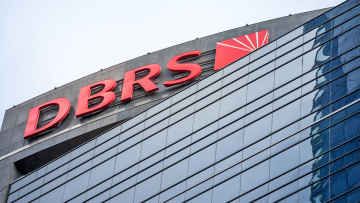 DBRS: Σταθερή αναπτυξιακή τροχιά για την Ελλάδα έως το 2027 – Βελτίωση στην αγορά εργασίας