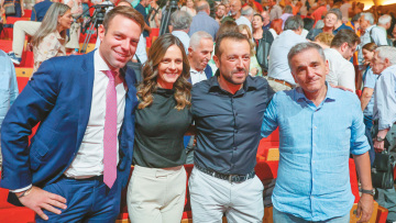 Εκλογή – «θρίλερ» στον ΣΥΡΙΖΑ: Τα μηνύματα των δημοσκοπήσεων, το κλίμα και η αγωνία των επιτελείων