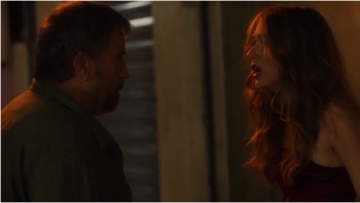 Κάνε ότι κοιμάσαι: Το Twitter αποθέωσε το πρώτο επεισόδιο και τη σκηνή με την απόπειρα βιασμού