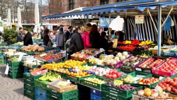 Ανατιμήσεις λόγω Daniel: 10 ευρώ για ένα κιλό χόρτα και ένα μαρούλι στη Λάρισα 