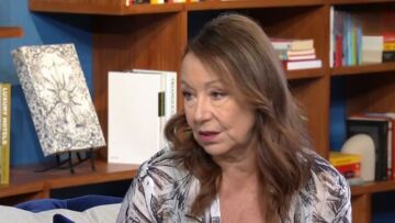 Λυδία Φωτοπούλου: Έχασα τη μητέρα μου από καρκίνο στα 14, αλλά ξεκίνησα να πενθώ στα 45 