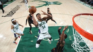 Αντετοκούνμπο: «Αν οι Μπακς είναι στην ίδια σελίδα με μένα είναι υπέροχο, αν όχι πρέπει να νικήσω»