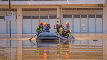 Πλημμύρες στη Θεσσαλία: Πάγωμα δόσεων δανείων ως το τέλος του 2023 για τους πληγέντες