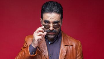 Γιώργος Τσουρής για τη σειρά «Φόνοι στο καμπαναριό»: «Όταν μου έρχονται οι προκλήσεις, απαντώ πάντα θετικά»