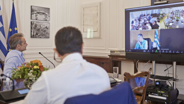 Κακοκαιρία «Daniel»: Σύσκεψη στο Συντονιστικό Κέντρο της Λάρισας υπό τον Μητσοτάκη