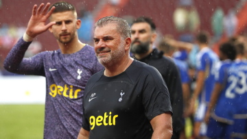 Ένας Έλληνας προπονητής του μήνα στην Premier League: Ο Ποστέκογλου κέρδισε το βραβείο του Αυγούστου! 