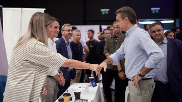 Στις «Ημέρες Καριέρας» της ΔΥΠΑ ο Μητσοτάκης – «Ανοιχτές» πάνω από 2.700 θέσεις εργασίας