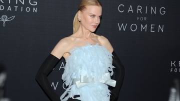 Μια σπάνια selfie της θετής κόρης της Νικόλ Κίντμαν και του Τομ Κρουζ - Αποξενωμένη από τους γονείς της