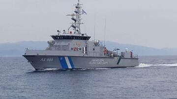 Σε εξέλιξη επιχείρηση διάσωσης 90 μεταναστών ανοιχτά της Πύλου 