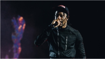 Τράβις Σκοτ: Ανακρίθηκε σχετικά με το θανατηφόρο περιστατικό στο Astroworld 