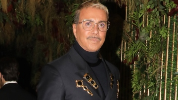 Λάκης Γαβαλάς: «Μου στοιχίζει πάρα πολύ που δεν μιλάω με την αδελφή μου και τα ανίψια μου»