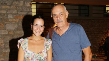 Μαριάννα Κιμούλη: Η αντίδρασή της όταν ρωτήθηκε για την επιστροφή του πατέρα της στο θέατρο – «Δεν ήξερα ότι είχε φύγει»