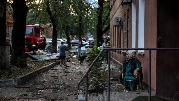 Μπαράζ ρωσικών βομβαρδισμών τη νύχτα στην Ουκρανία - Δείτε βίντεο και φωτογραφίες 