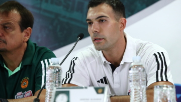  Σλούκας: «Αποδοκιμάστηκα ως παίκτης της Φενέρ περισσότερο στον Ολυμπιακό παρά στον Παναθηναϊκό»  - Βίντεο 