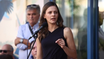 Έφη Αχτσιόγλου: Δείχνει κρίσιμη έλλειψη το «κρατίδιο» από τον Κασσελάκη - Δεν μπορούμε να συνεχίσουμε με τον κατήφορο του Πολάκη