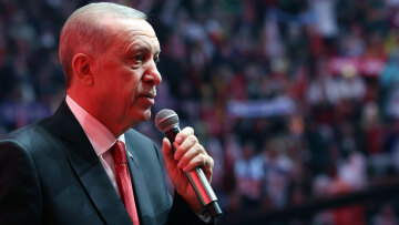 Ερντογάν: «Στόχος μας είναι να διαλύσουμε την ταραγμένη ατμόσφαιρα στο Αιγαίο»