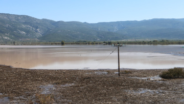 Λίμνη Κάρλα: Αγνοείται άνδρας που πήγε να ψαρέψει - Κινητοποίηση της πυροσβεστικής