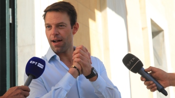 Δρυμιώτης: Για το λάθος Κασσελάκη δεν φταίει η αϋπνία, ο Τσίπρας έπρεπε να έχει δώσει και τον Παρθενώνα μετά από 17 ώρες