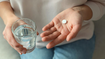 ΗΠΑ: Σε φυλάκιση 2 ετών καταδικάστηκε μητέρα που βοήθησε την έφηβη κόρη της να κάνει φαρμακευτική άμβλωση