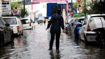 Καιρός: Νέο έκτακτο δελτίο για την τριήμερη κακοκαιρία  - Συναγερμός για τη Θεσσαλία