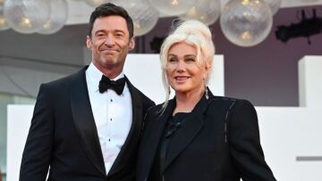 Ντέμπορα Λι Φέρνες: Οι πρώτες δηλώσεις της μετά το διαζύγιο με τον Χιου Τζάκμαν