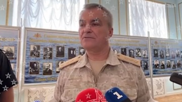 Ρωσία: Για δεύτερη φορά σε 24 ώρες οι Ρώσοι «εμφάνισαν» τον διοικητή του στόλου της Μαύρης Θάλασσας - Βίντεο