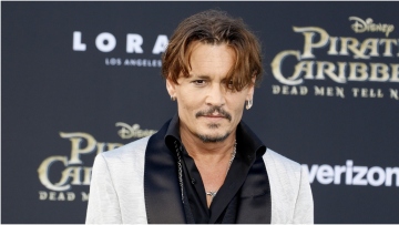 Τζόνι Ντεπ: «Στα πρώτα μου βήματα η δημοσιότητα με τρόμαξε παρά πολύ»