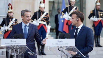 Μητσοτάκης: Θα συναντηθεί αύριο στη Μάλτα με τον Μακρόν