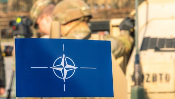 To NATO αναπτύσσει επιπλέον δυνάμεις στο Κόσοβο