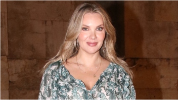 Χριστίνα Αλούπη για την απουσία του συζύγου της: «Συμβουλεύτηκα παιδοψυχολόγους για να το χειριστώ για τα παιδιά μου»