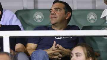 Αλέξης Τσίπρας: Ξανά στη Λεωφόρο για τον αγώνα του Παναθηναϊκού με τον ΠΑΟΚ 