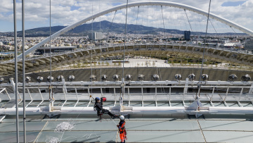Το πόρισμα για το στέγαστρο Καλατράβα - «Ούτε στο ελάχιστο επιτρεπόμενο η στατική επάρκεια»